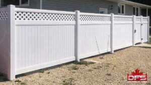 niagara vinyl fence installation latice